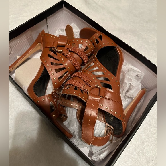 Miss L by Liliana Vince Brown Cognac Heeled Sandals - Picture 5 of 5
